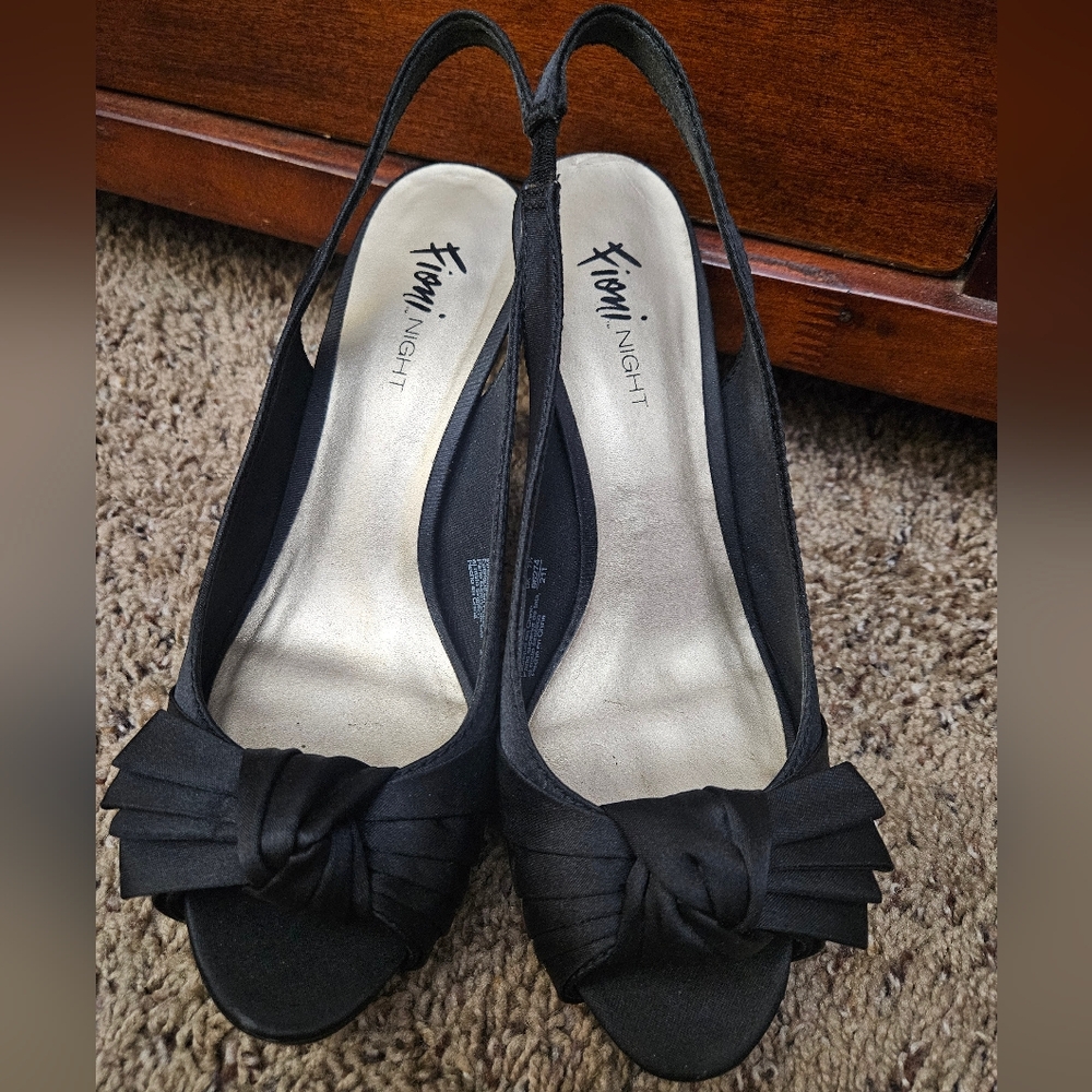 Black Women's Slingback Heels With Bow - Fioni Night